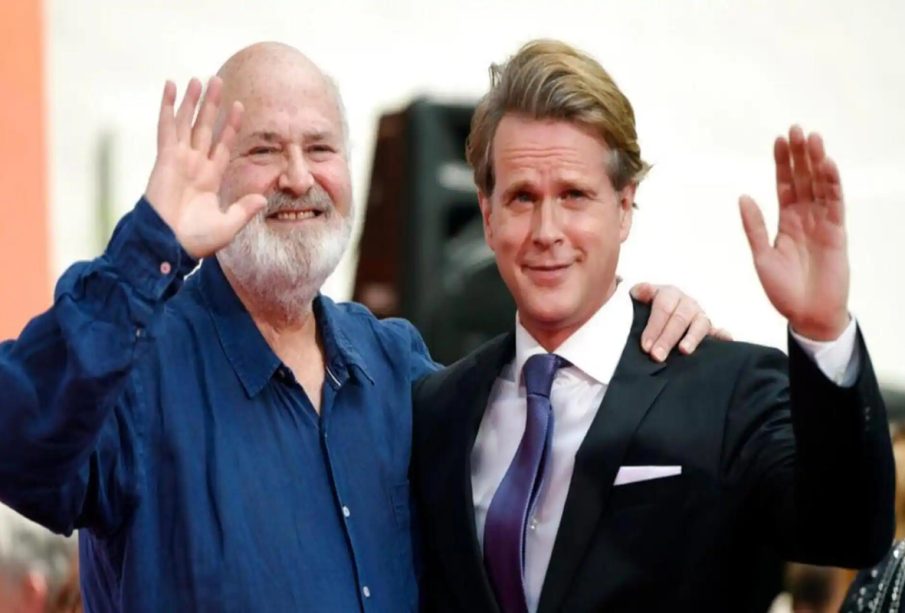 Rob Reiner and Actor Cary Elwes posing for a picture
