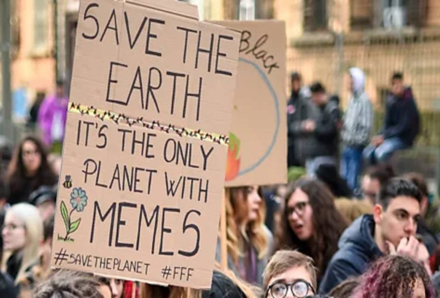 an example of How Memes Influence Modern Humor