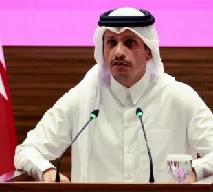 Qatar PM addressing the panel