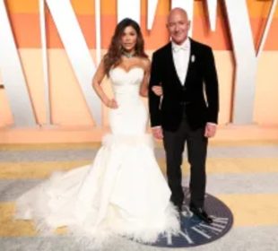 Jeff Bezos and media personality Lauren Sánchez Bezos