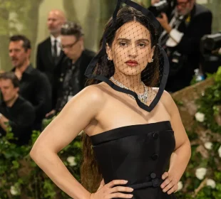 Rosalia on the red carpet