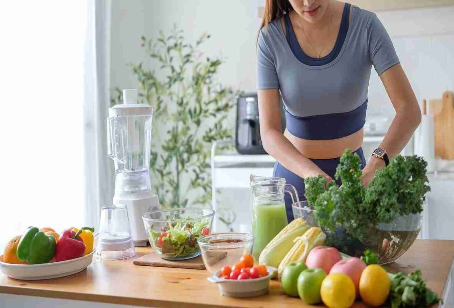 A lady eating healthy, illustrating Top Healthy Eating Trends