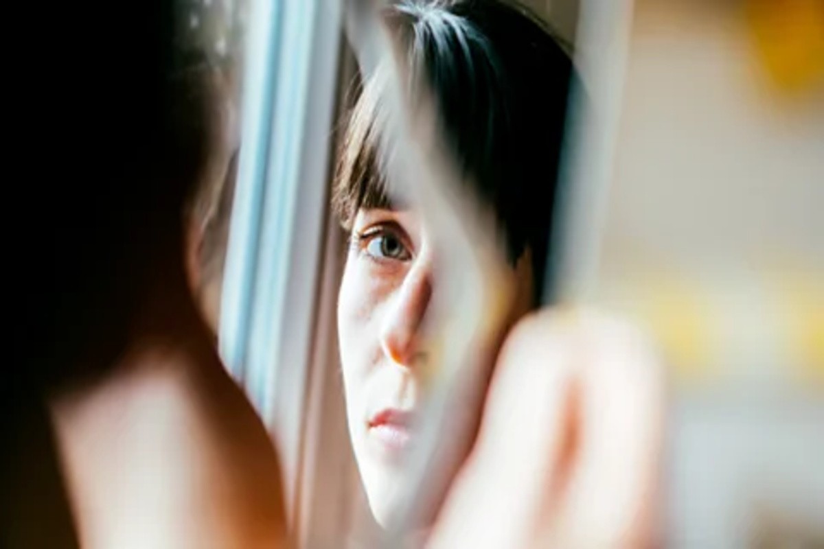 a woman suffering emotional break down