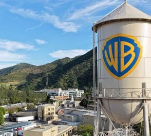 Hollywood Figures Rally Against Paramount and Warner Bros Deal