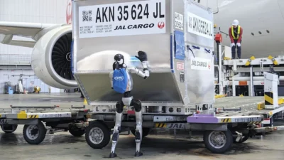 Japan Airlines tests humanoid robots for ground handling at Haneda Airport
