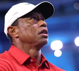 Tiger Woods playing golf