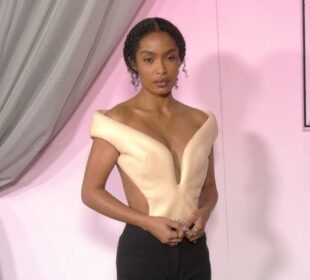 Yara Shahidi Returns to the Red Carpet at Fashion Trust U.S. Awards 2026 in Mugler Look