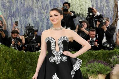 Anne Hathaway Wears a Hand-Painted Gown at the Met Gala 2026