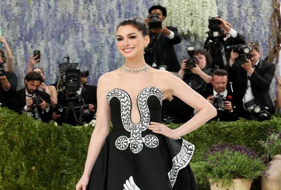 Anne Hathaway Wears a Hand-Painted Gown at the Met Gala 2026