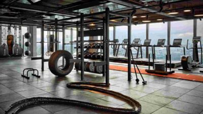 Discover the best luxury gyms in London offering premium equipment, elite trainers, spa facilities, and exclusive fitness experiences for members.