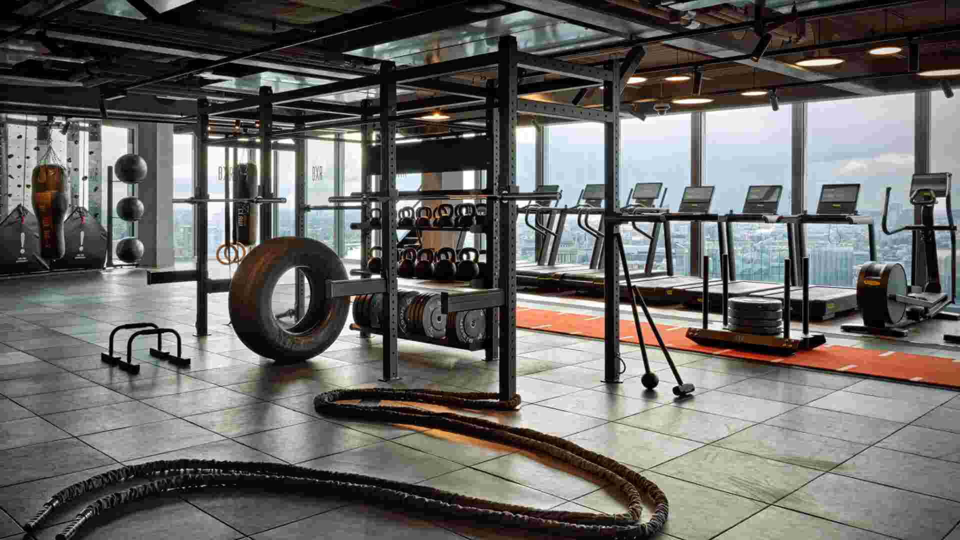 Discover the best luxury gyms in London offering premium equipment, elite trainers, spa facilities, and exclusive fitness experiences for members.